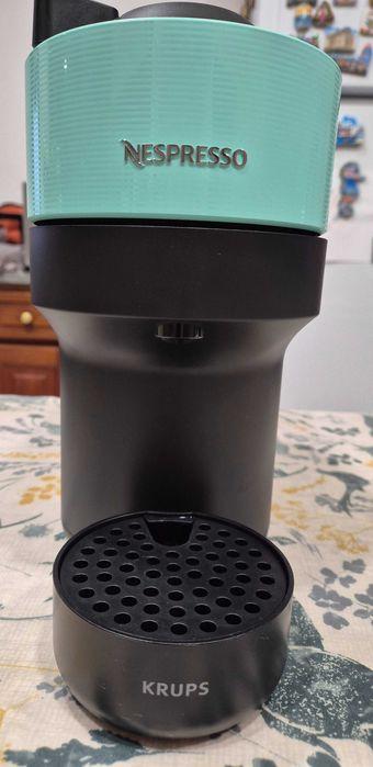 Máquina Nespresso Vertuo Pop