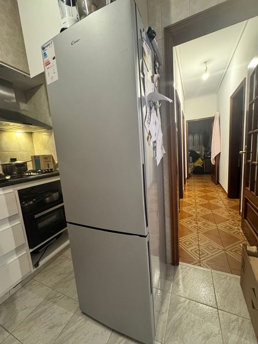 Frigorífico Combinado CANDY Inox 260L