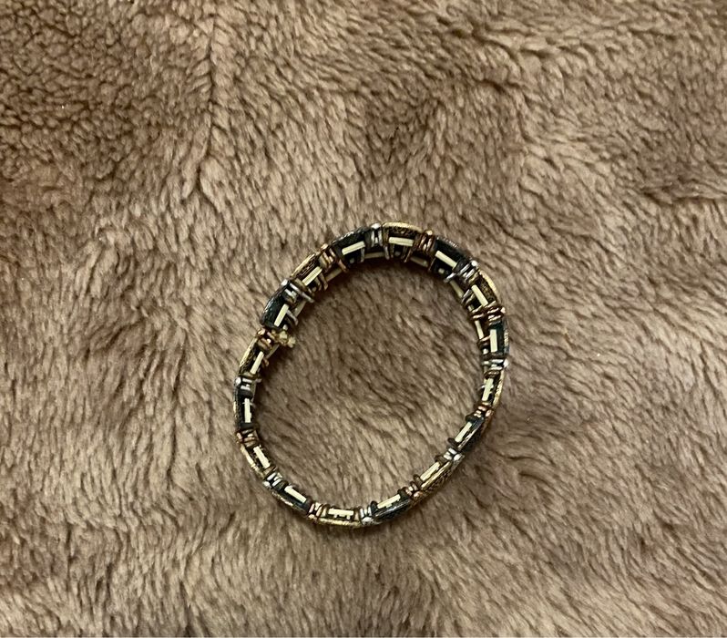 Pulseiras en bijutaria