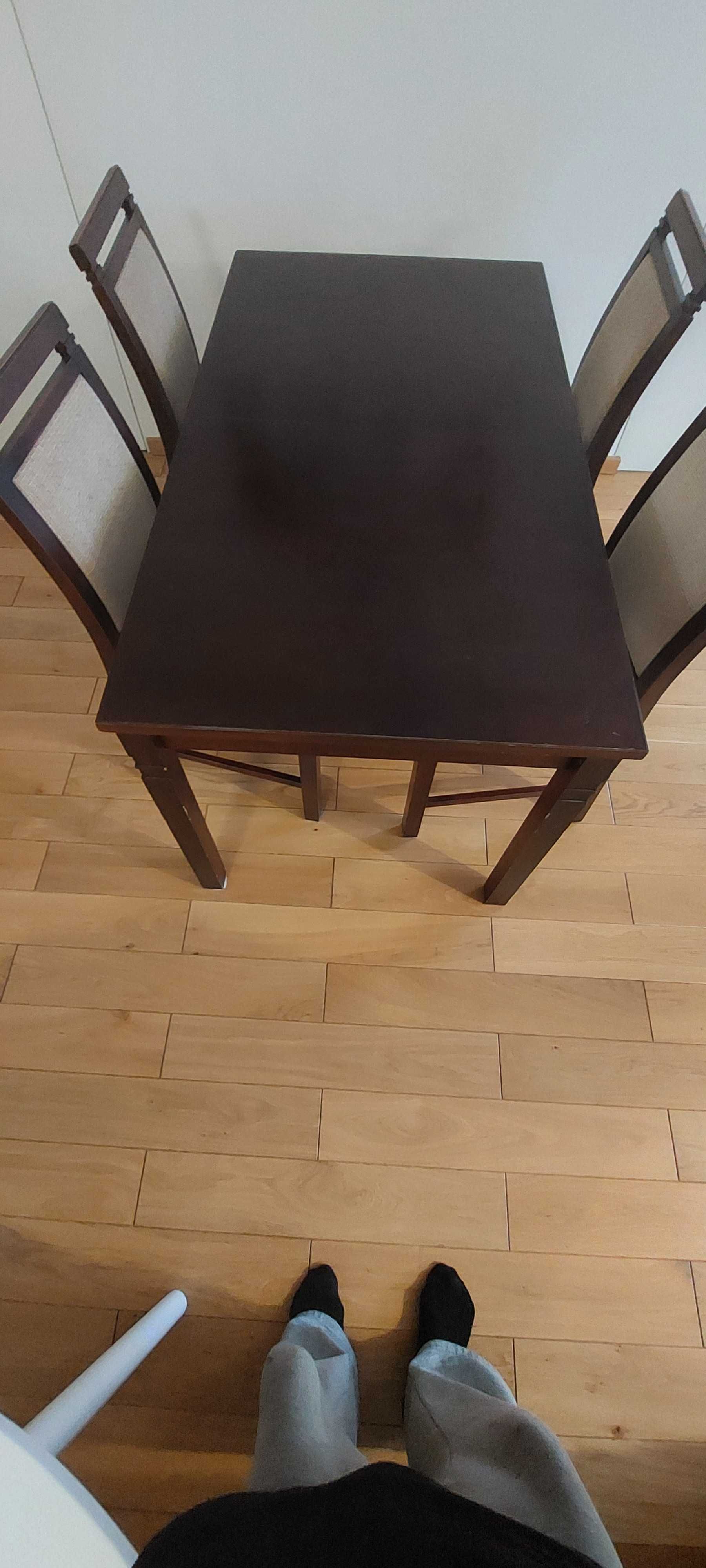 Stół z kompletem 6 krzeseł. Stół 140 cm X 77 cm 180 cm X 77 cm. Drewno
