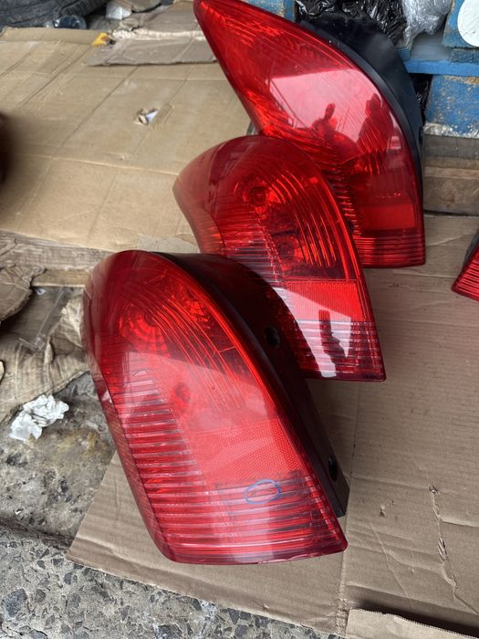 Задній стоп peugeot 308 sw
