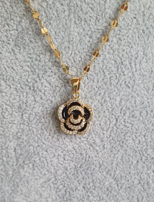 Łańcuszek Wisiorek Róża ze stali nierdzewnej