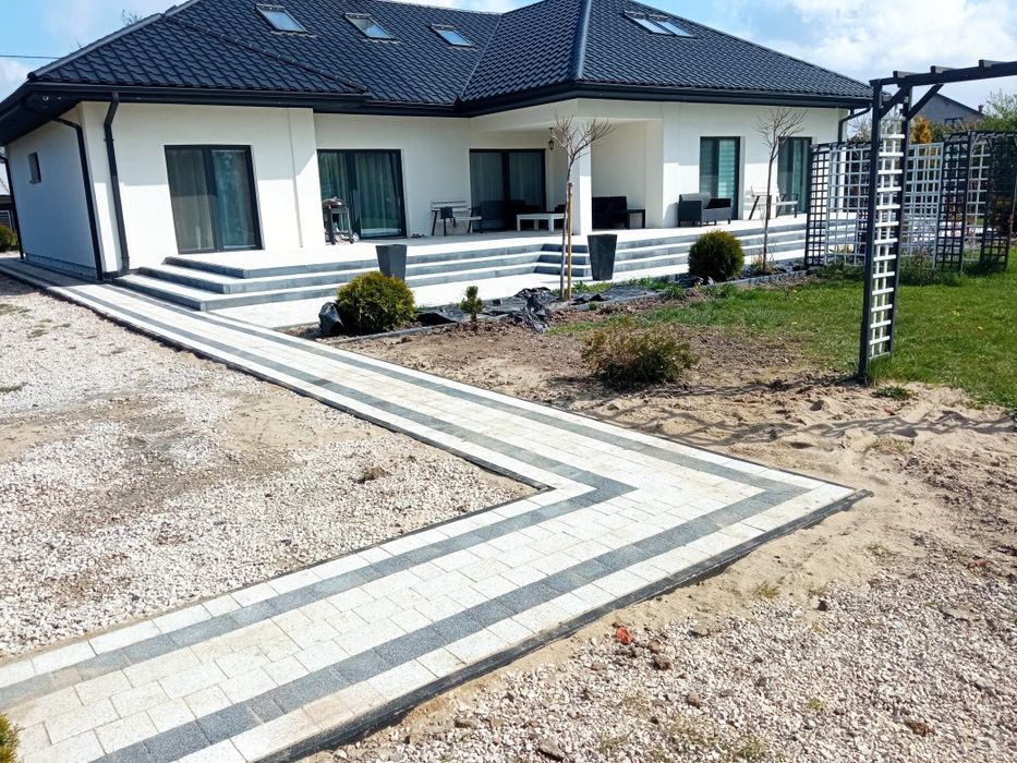 Układanie kostki brukowej brukarstwo,minikoparka,prace ziemne