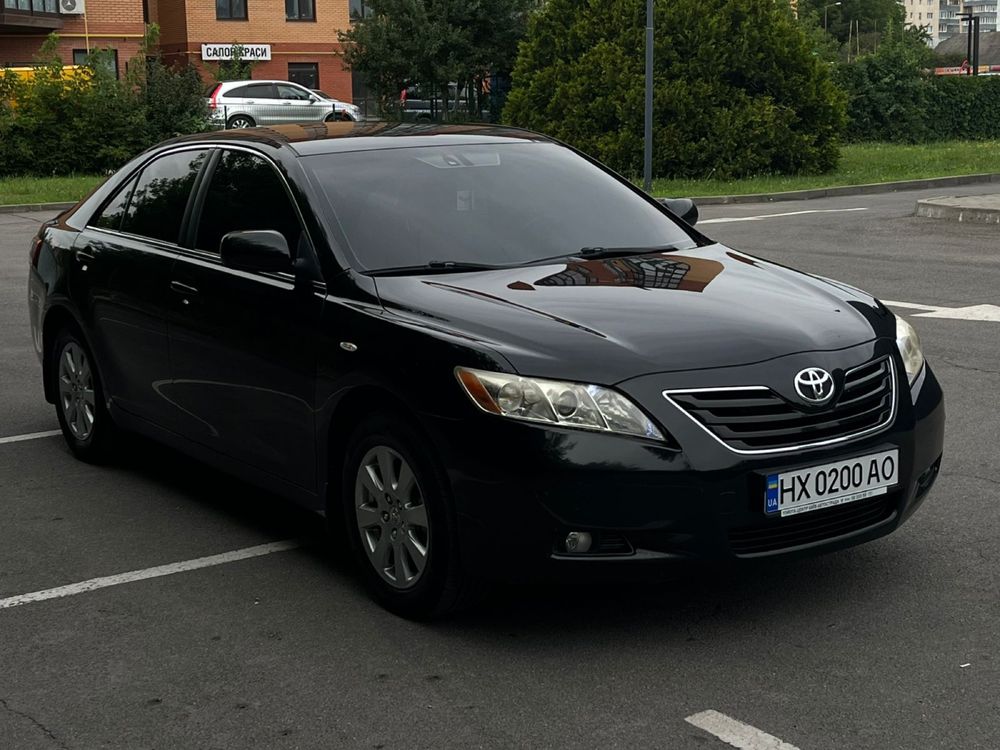 Продам Toyota Camry