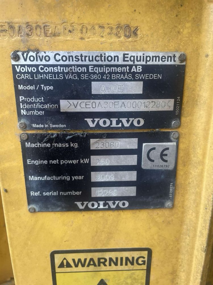 Wozidło volvo A30 E