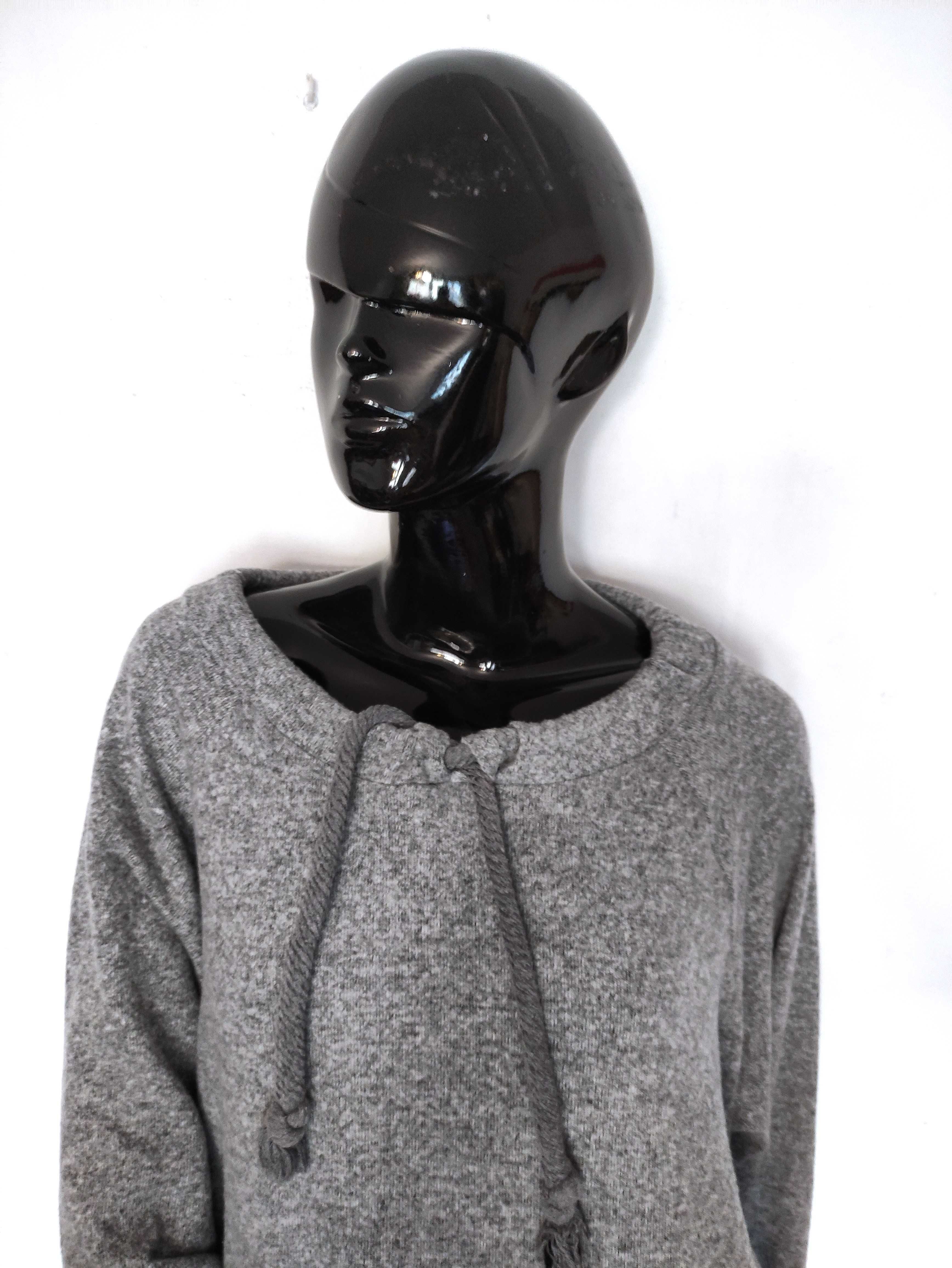 szary asymetryczny oversizeowy sweter bluza MEGI r.40/42