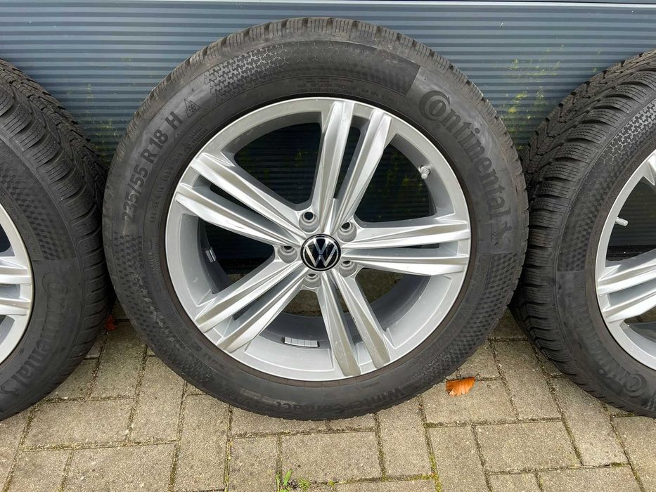 Felgi VW Tiguan 5x112 R18 et43 7J Opony ZIMOWE 235/55R18