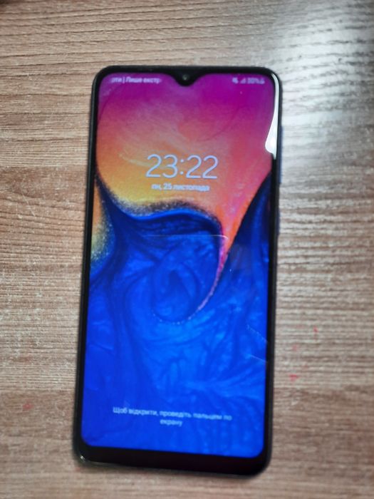 Продам SAMSUNG galaxy A10