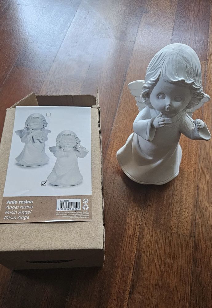 Estátua de Anjo em Resina