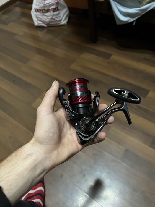 Продам спінінг AZURA KINETIK та котушку DAIWA NINJA