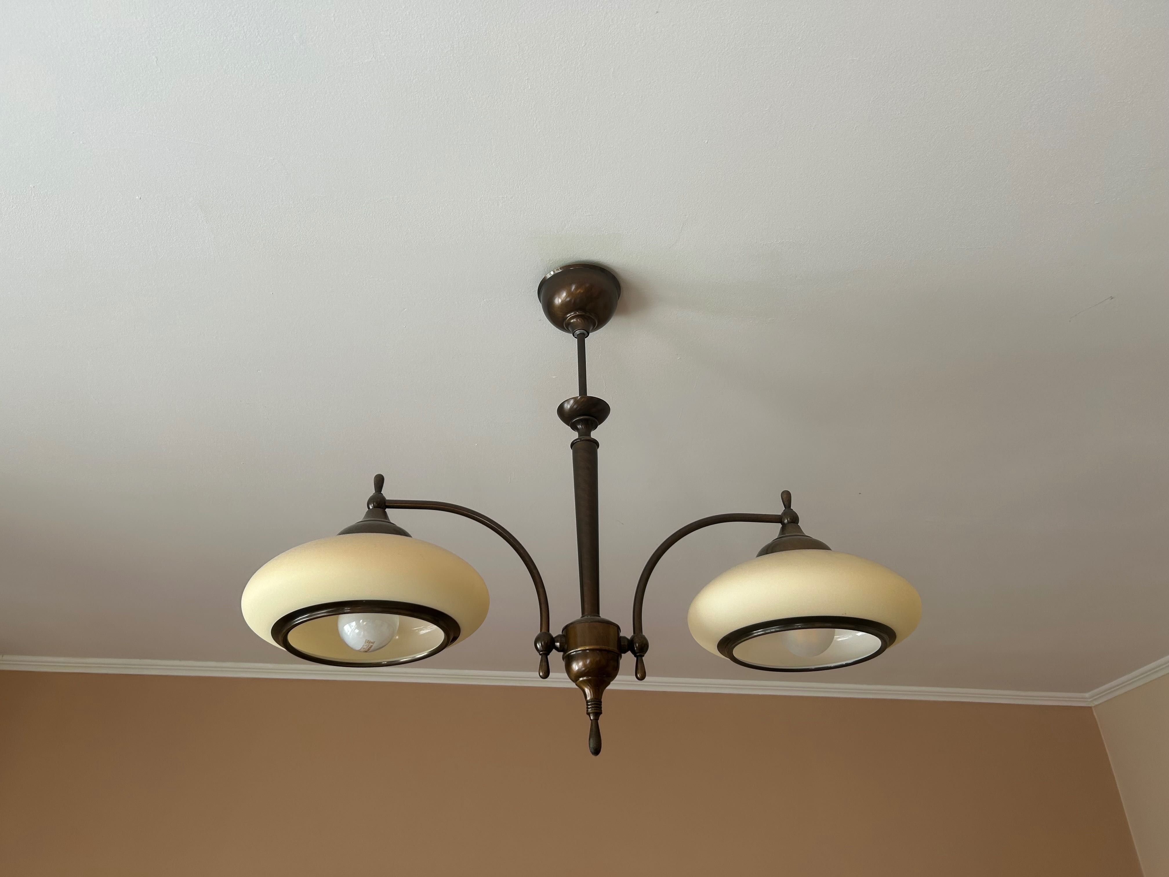 Lampy, oświetlenie wewnętrzne