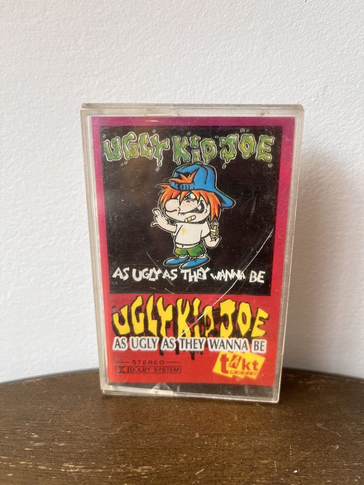 Ugly Kid Joe kaseta