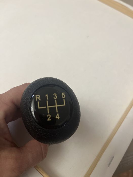 Ручка кпп BMW E28 E30 Е32 E34 E36 318 320 324 518 520 524 525вантажіво
