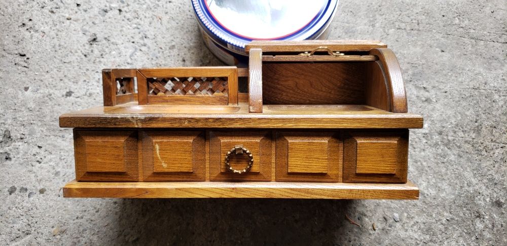 Yoshikawa Starodawne drewniane pudełko na biżuterię. Made in Japan