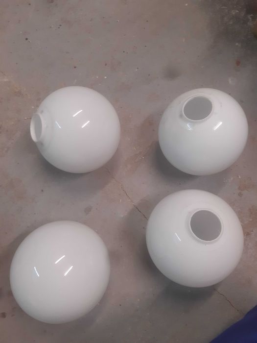 Klosze szklane używane