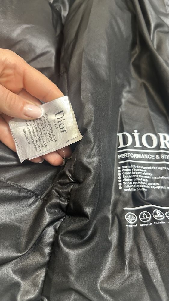Зимова куртка Dior