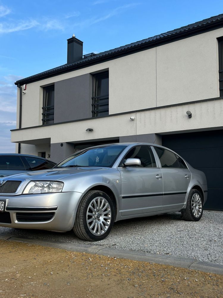 Skoda Superb 2.8 V6 Benzyna + LPG