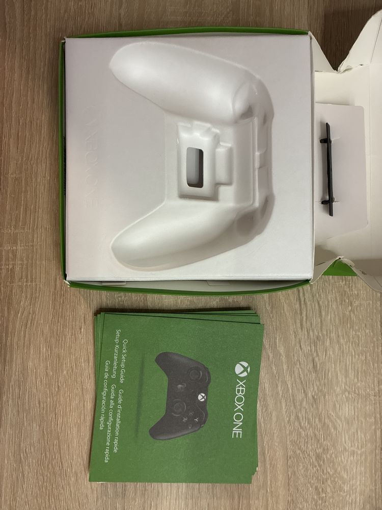 Oryginalny kontroler xbox one ZAREZERWOWANE