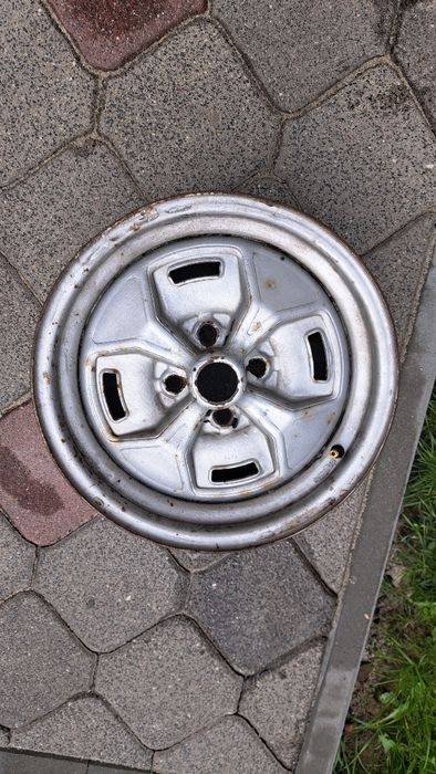 Felgi stalowe Fiat 125p 131 132 Mirafiori Argenta Polonez