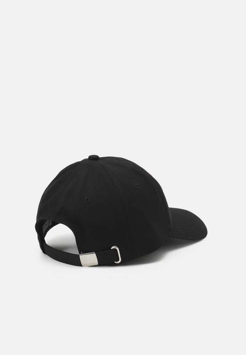 Calvin Klein  oryginalna czapka z daszkiem