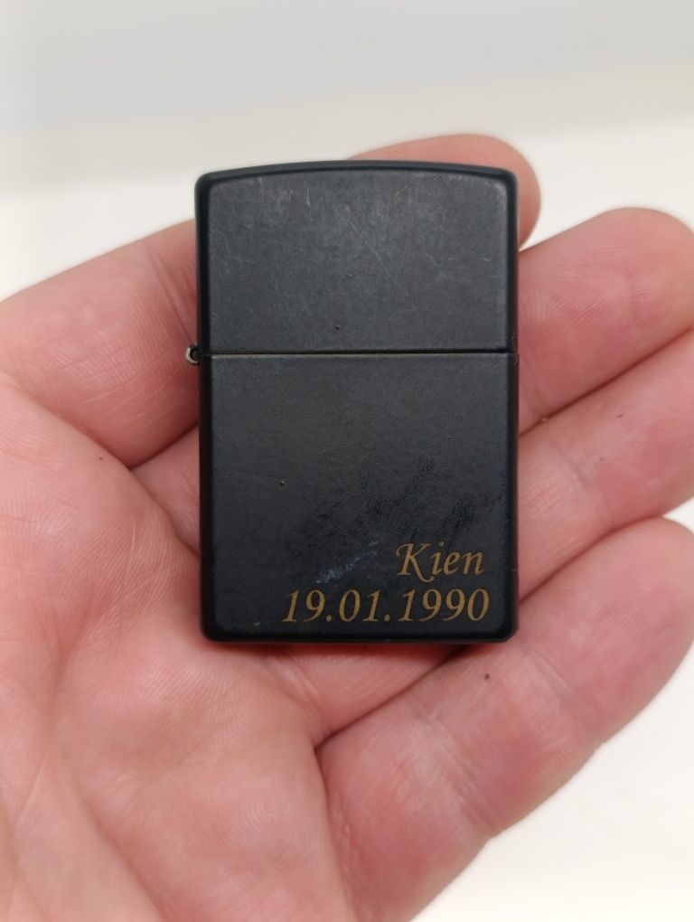 Чорна бензинова запальничка зіппо zippo black 218 зажигалка зиппо