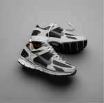 Кроссовки Nike zoom vomero 5 HV5982-001