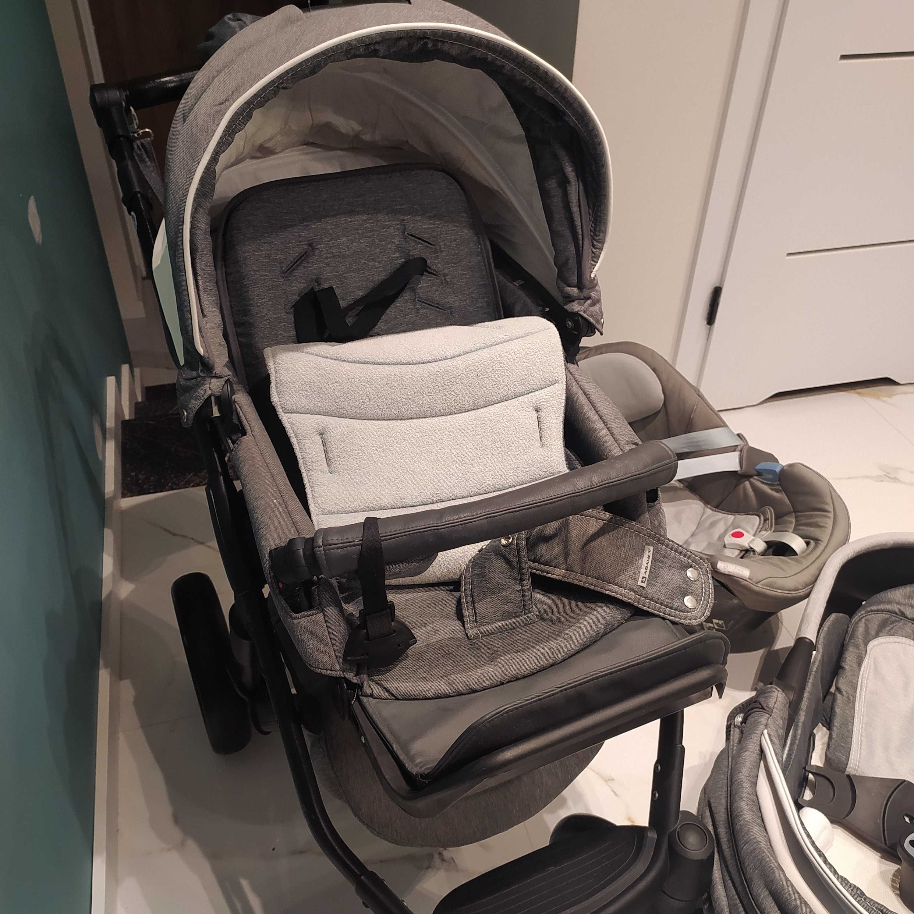 Wózek Adamex i nosidełko cybex