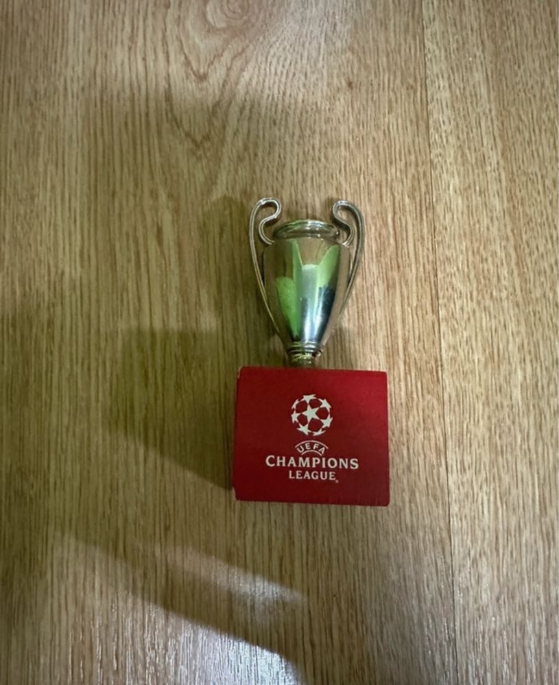 Mini troféu Champions League