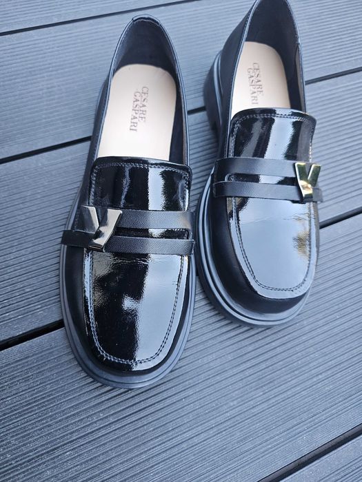 Buty półbuty mokasyny damskie czarne Cesare Gaspari