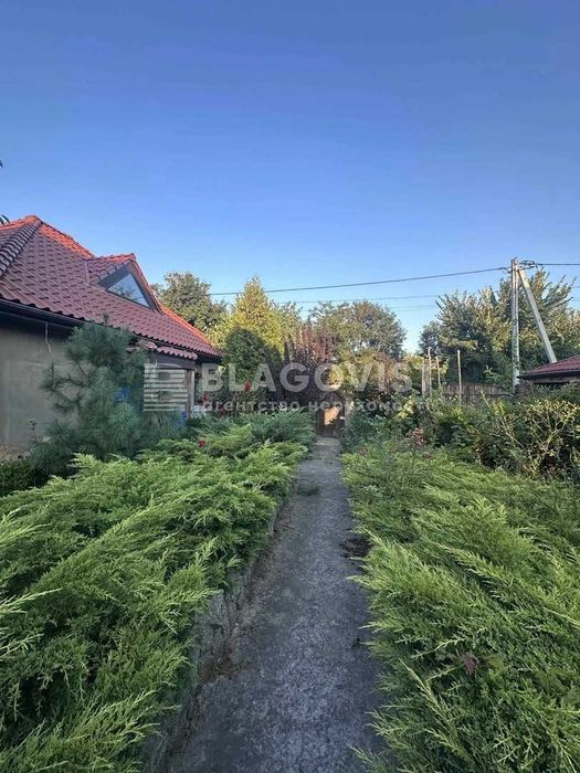 Продаж будинку в Хотіві 180м 4 кім 9соток ремонт  199т