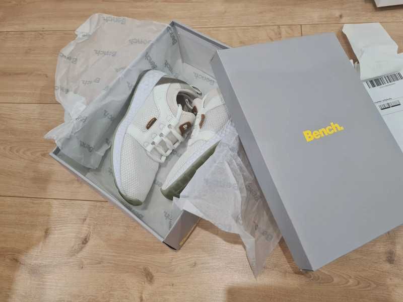 Buty damskie sportowe Bench