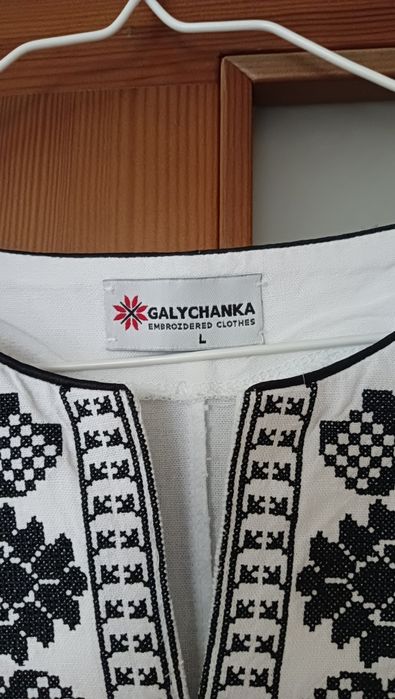 вишиванка жіноча розмір L