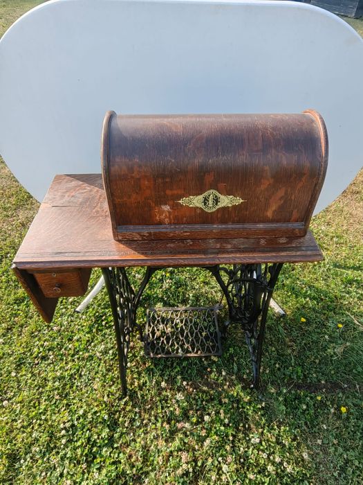 Maszyna do szycia Singer, retro, stolik żeliwny