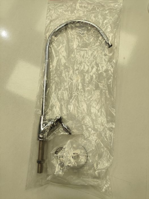 Кран врізний ординарний для фільтра.