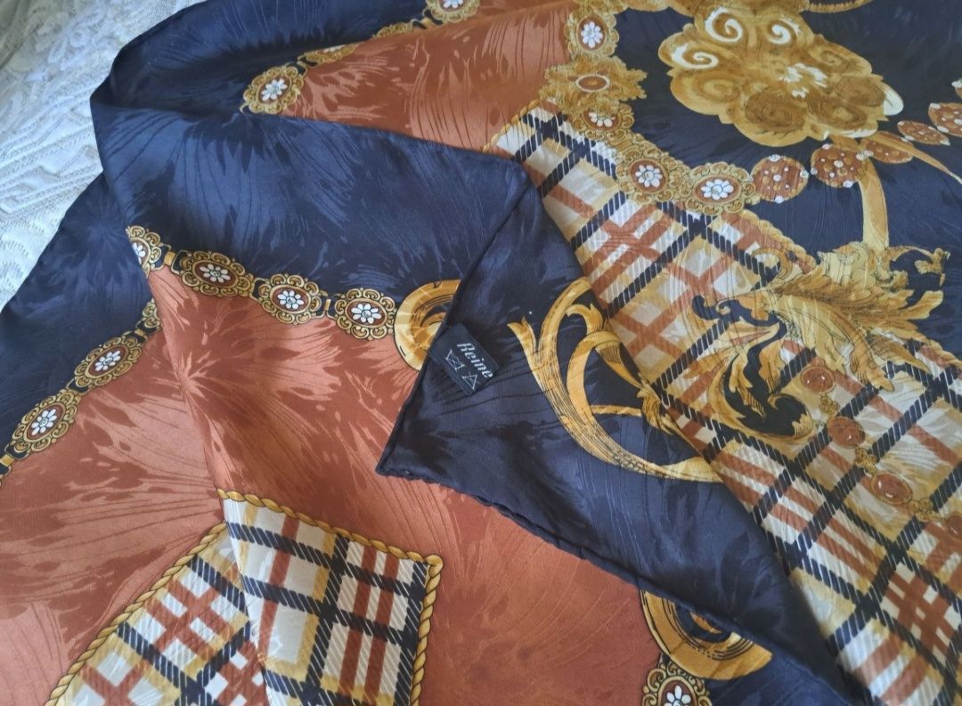 Хустка з натуральногошовку. Винтаж.
