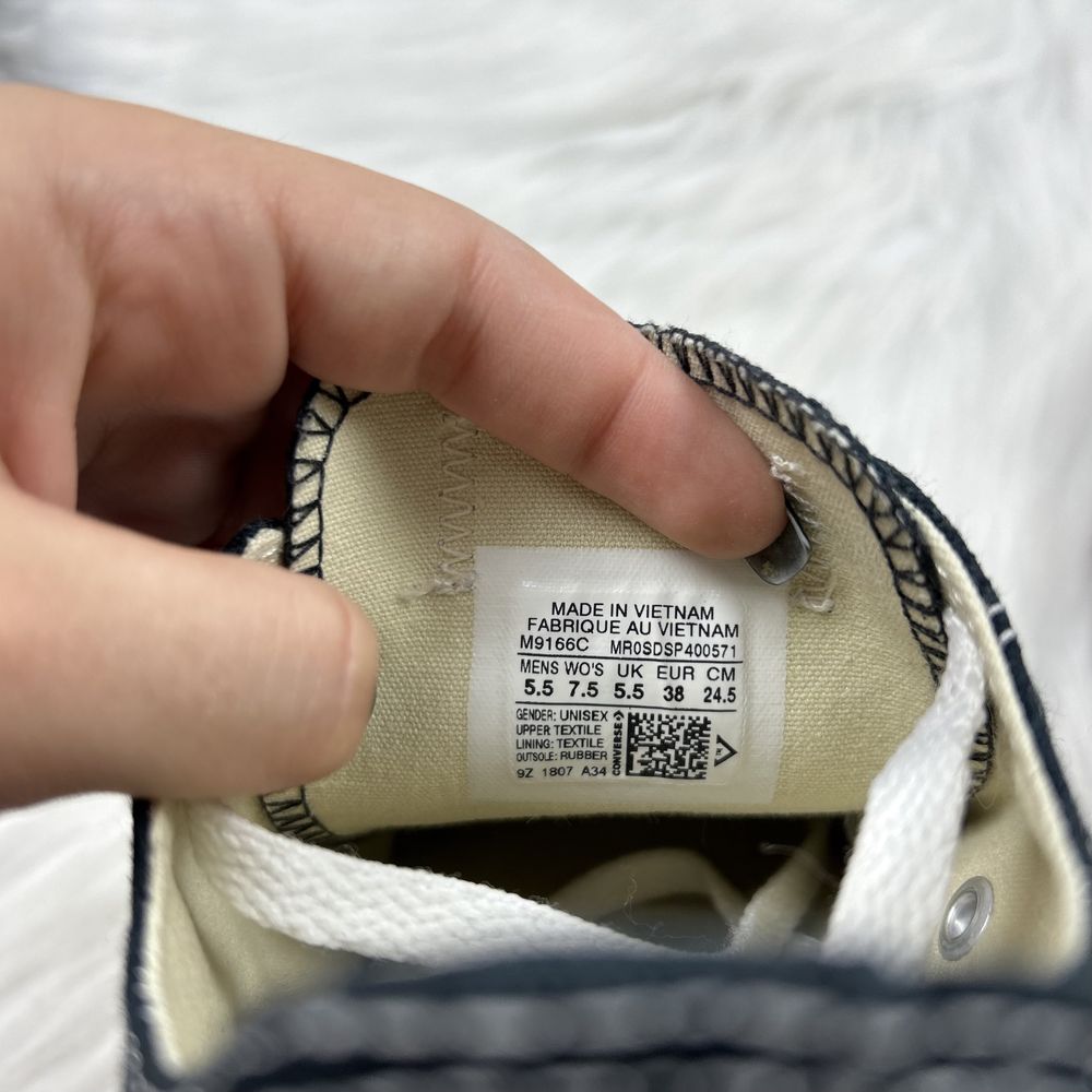 Оригінальні унісекс низькі кеди Converse