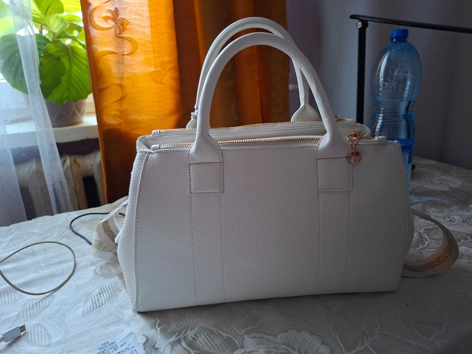 Sprzedam Torbe biala nowa nie uzywana