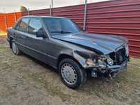 Mercedes-Benz E200 D