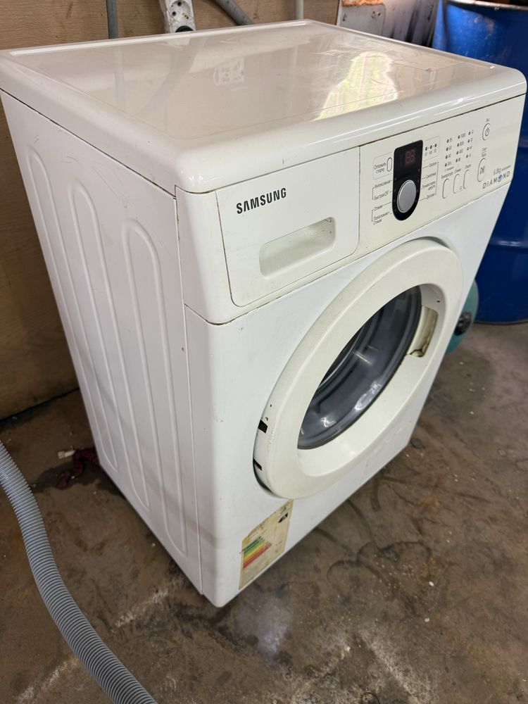 Стиральная машина Samsung Diamond WF8590