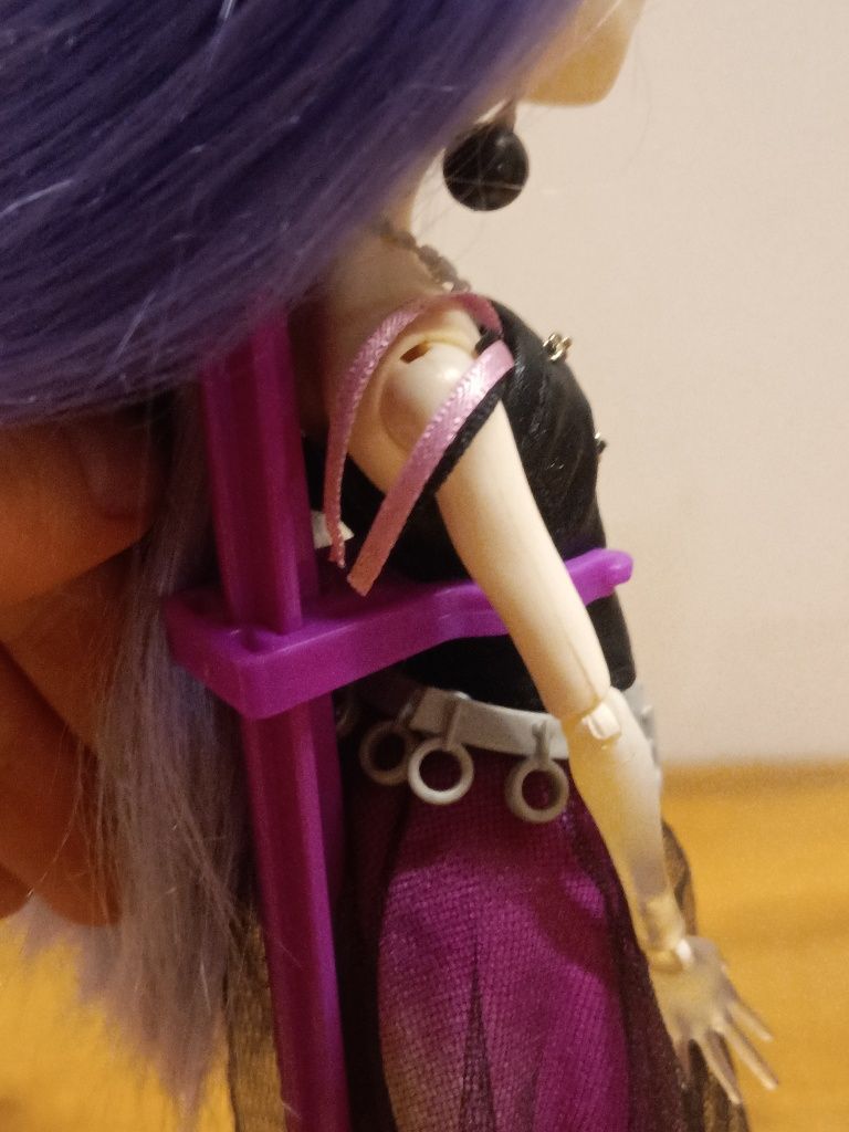 Lalka Monster High Spectra Vondergeist z akcesoriami