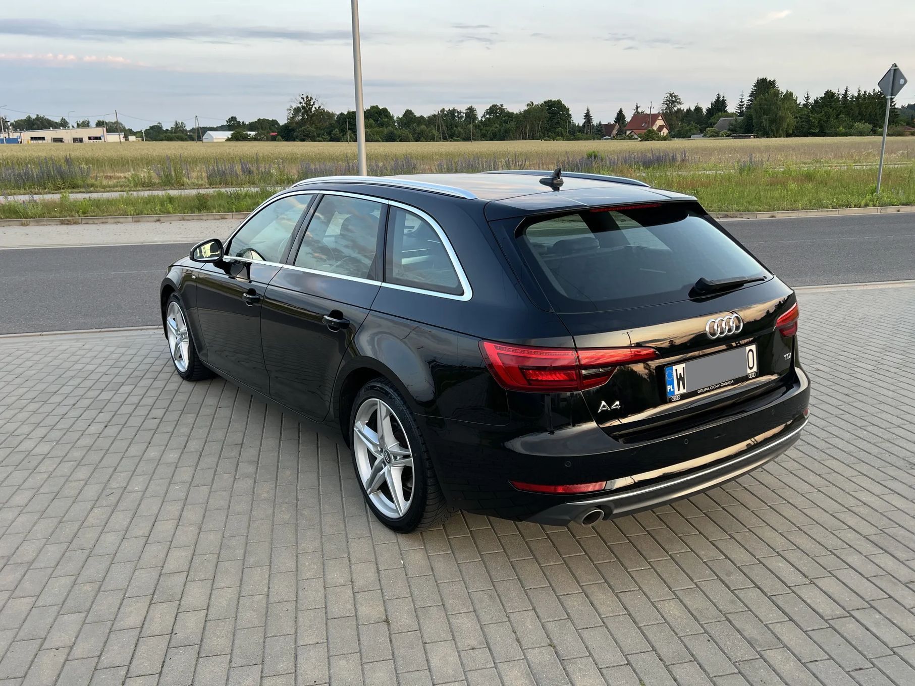 Audi A4 ! S Line ! Super Stan ! Automat ! Jeden Właściciel w Kraju !