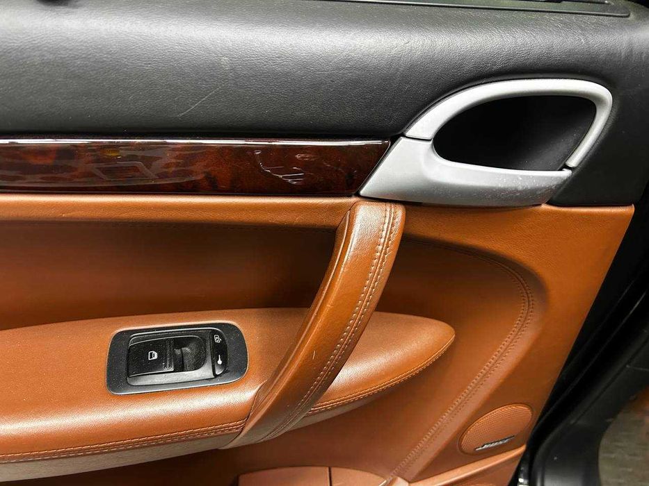 Porsche Cayenne Turbo 2007