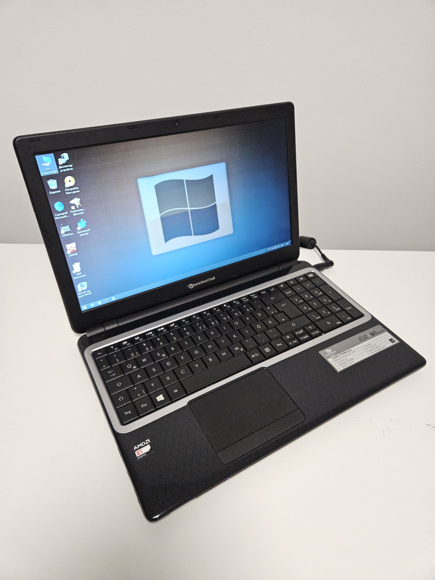 Ноутбук 15.6" Packard Bell MS2384 AMD E1-2500/2gb/320gb