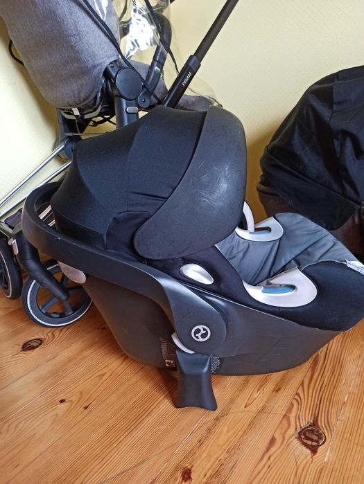 Автокрісло Cybex ATON Q з адаптерами