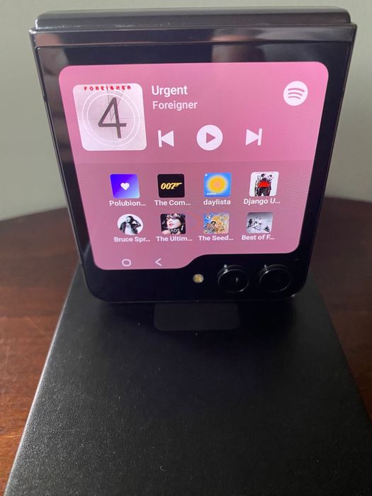 Samsung Galaxy Z Flip5