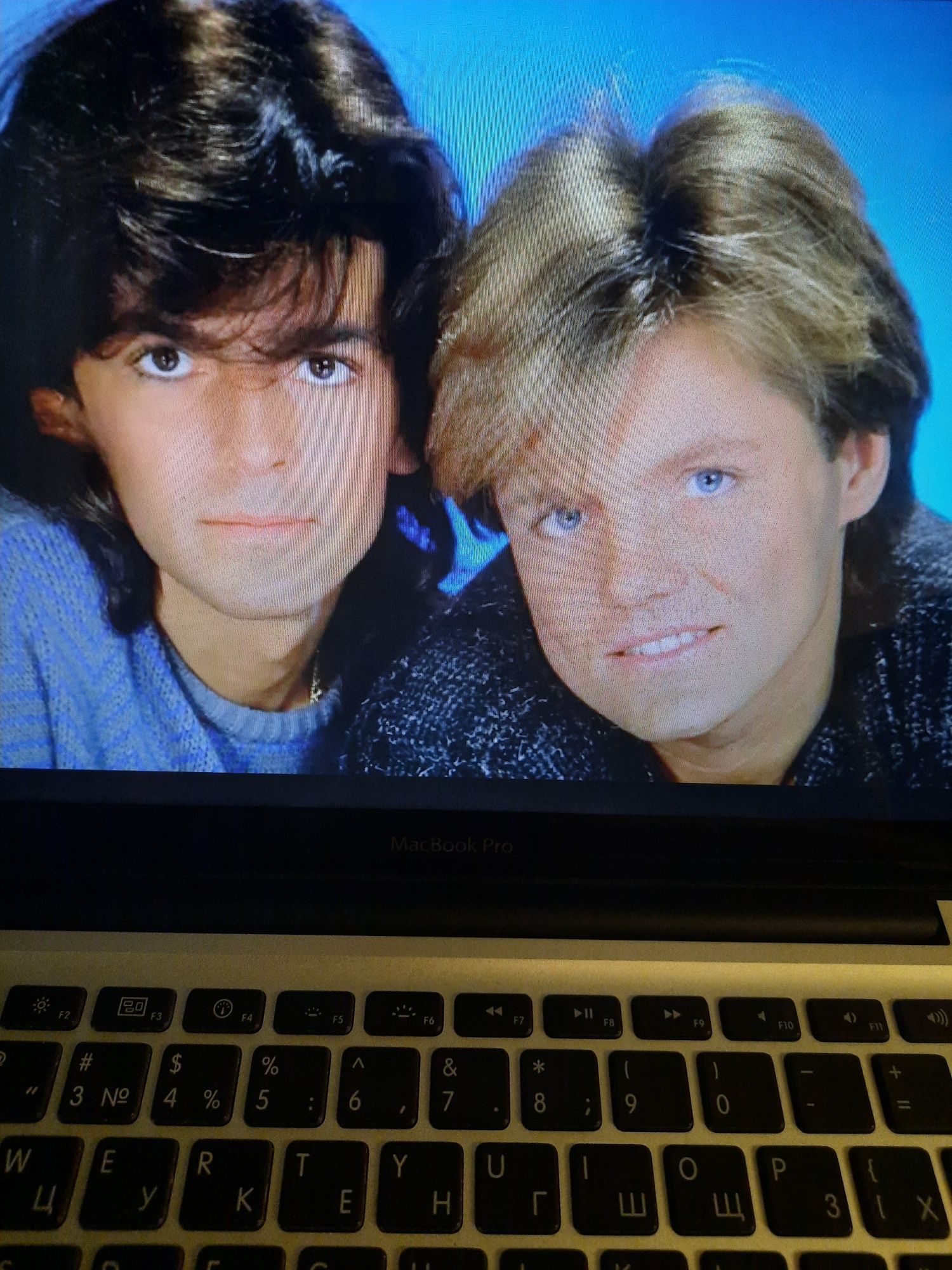 Mac book 2010г sierra