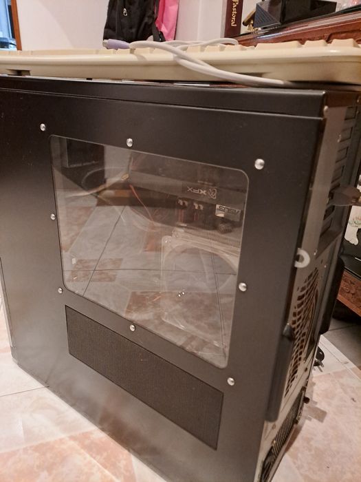 Computador Desktop Aerocool