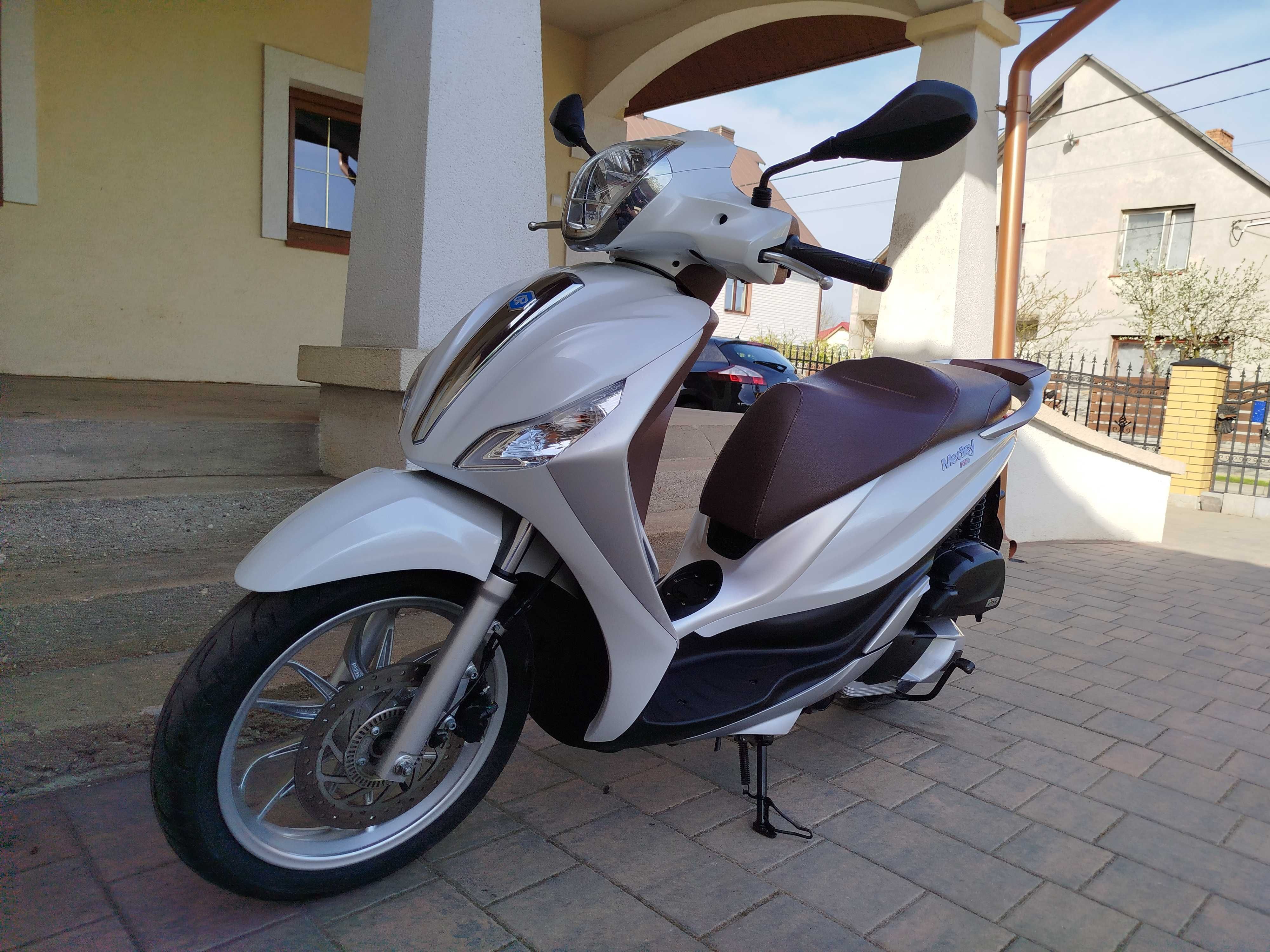 Piaggio Medley 125, rok2019,