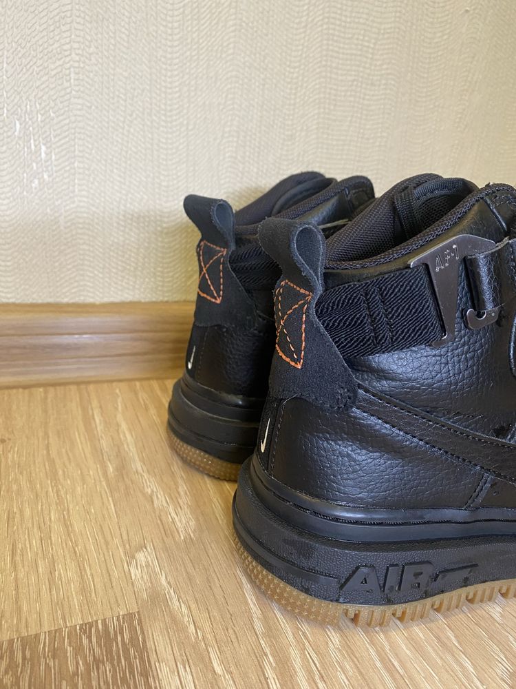 Nike жіночі зимові