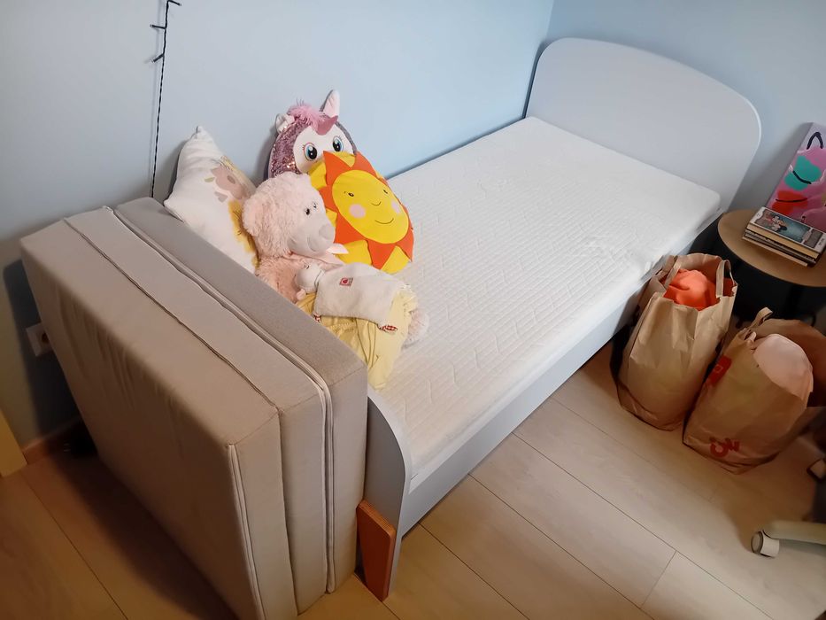 Sprzedam łóżko dziecięce 80x160 cm z materacem Hevea SnuDo